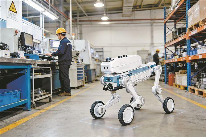 廈企造具身智能機器人，加速商業化場景落地